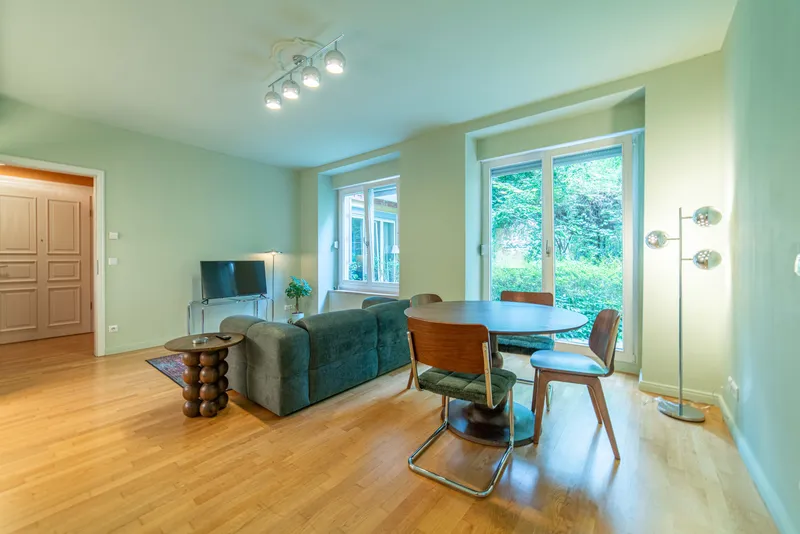 Ground Floor 2-Room Apartment with Terrace in Prenzlauer Berg — photo 1